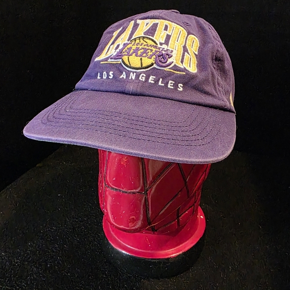 Vintage Lakers Hat - Picture 1 of 7